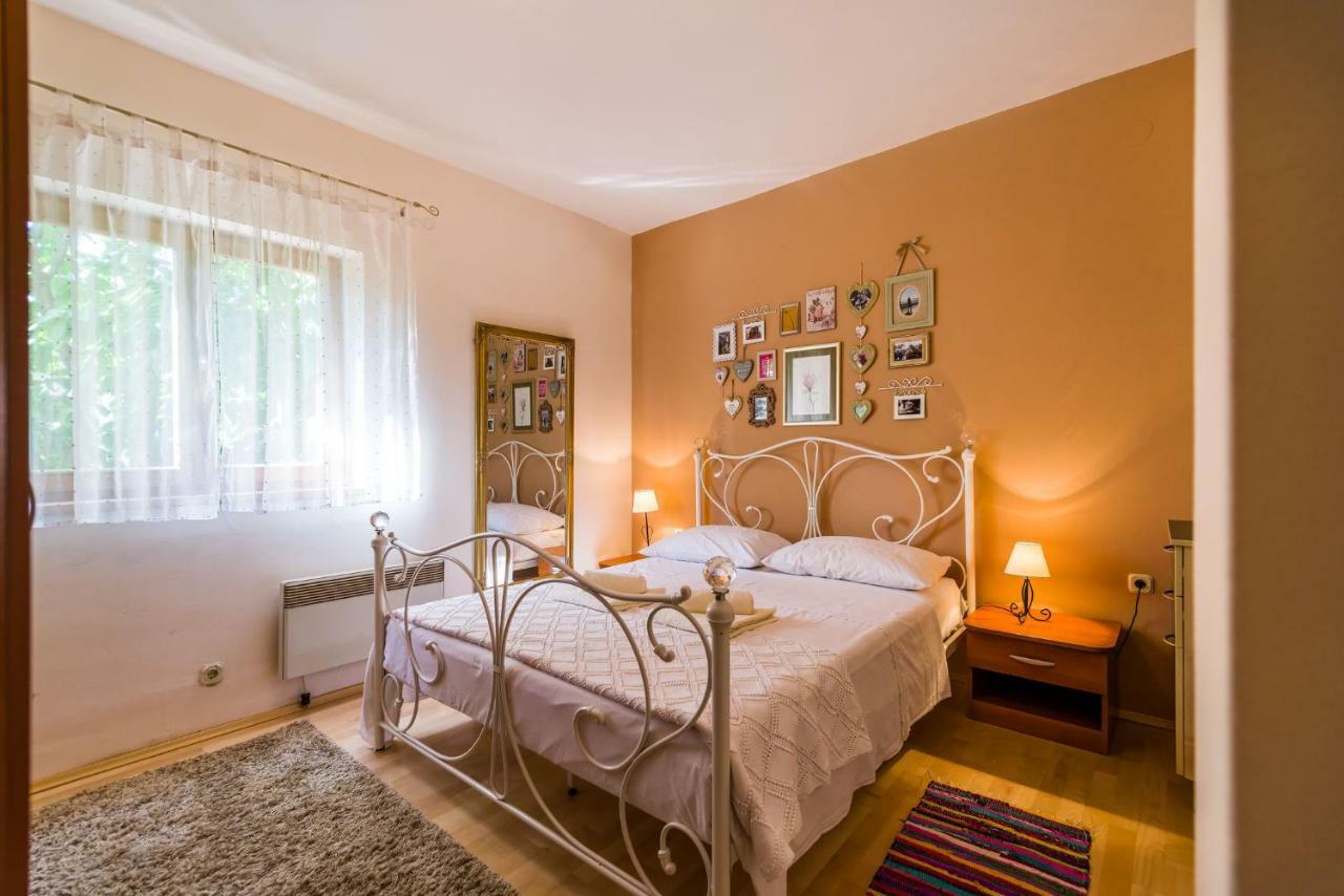 Cute Shabby Chic Apartment Ella Zadar Luaran gambar